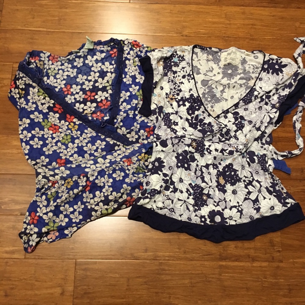 Lucky brand wrap tops very flattering